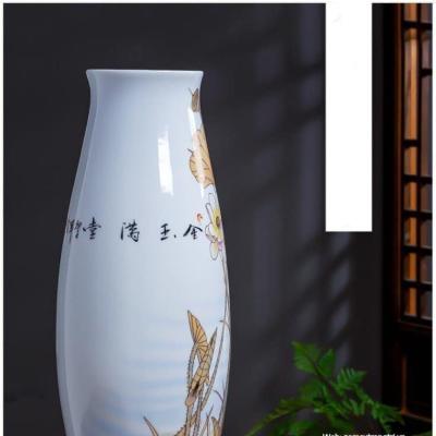 BÌNH GIỎ DÂU – NHIỀU HỌA TIẾT